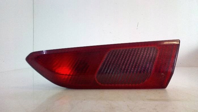 фото №1, Лампа права задня кришка багажника alfa romeo 156 2000r.