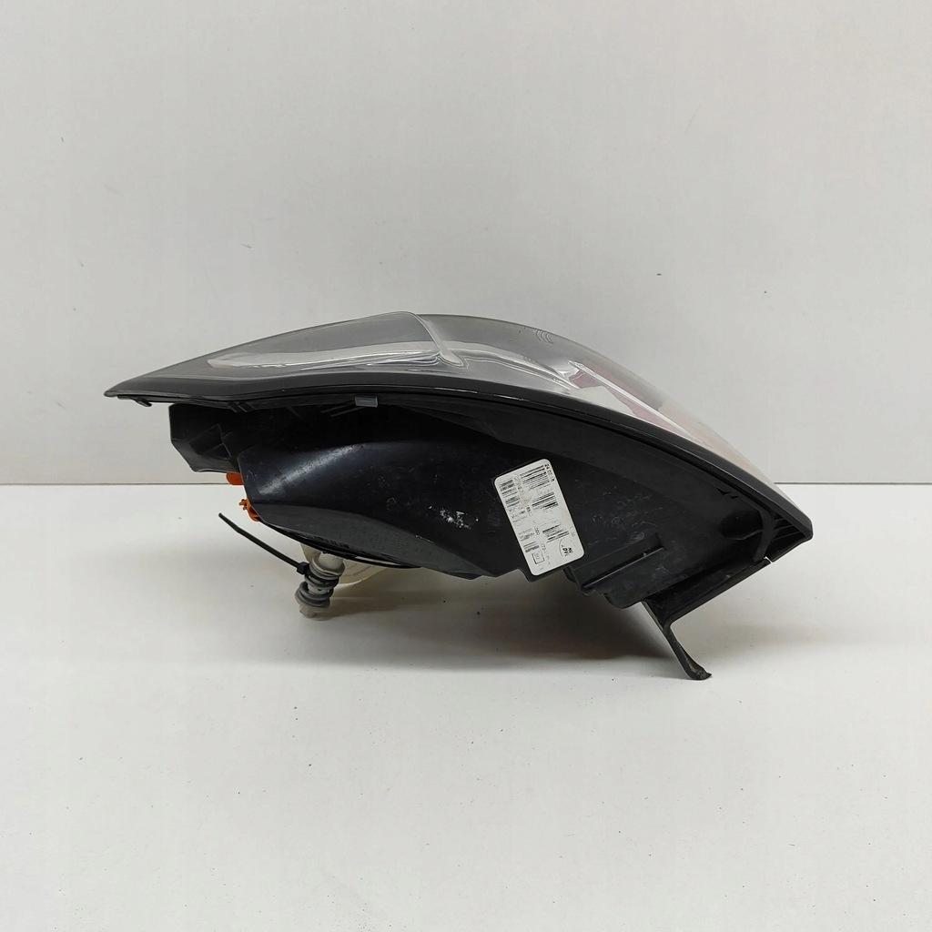 фото №6, Land rover discovery sport 2016 ліва сторона лампа задня