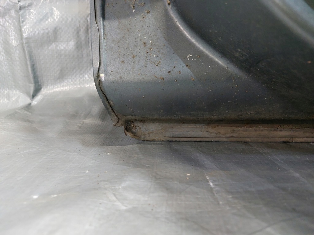 фото №11, Дверь правое задние peugeot 207 sw