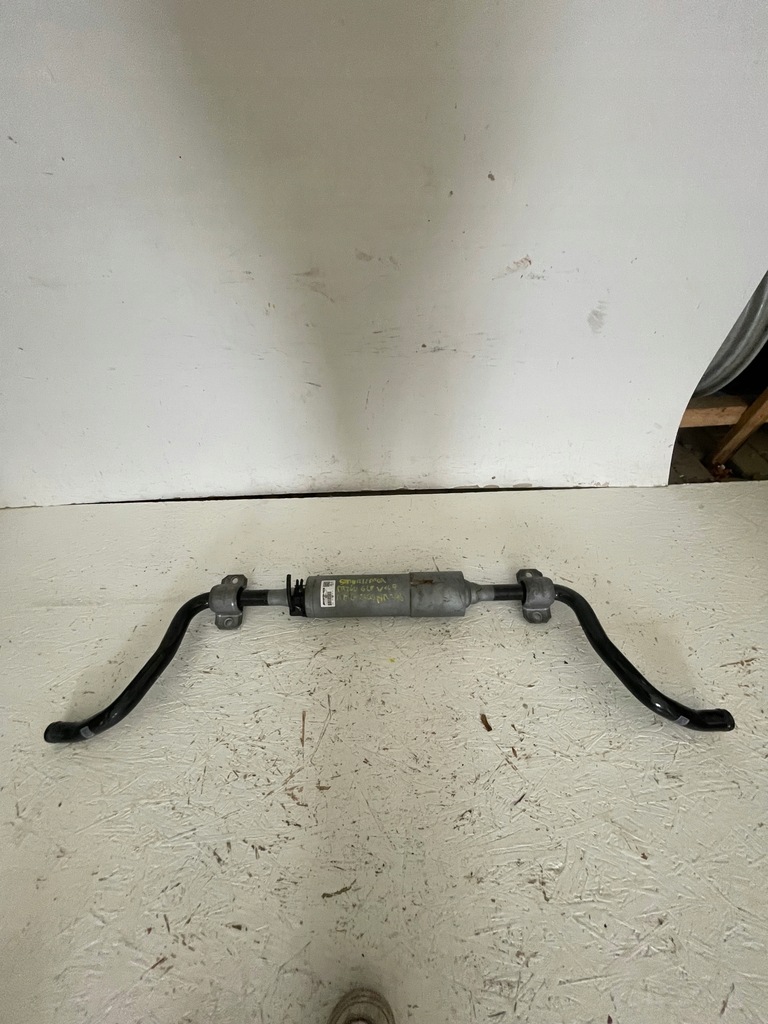 фото №1, Mercedes gle w167 amg стабилизатор a1673238309 тяга reakcyjny