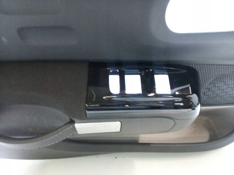 фото №5, Обивка обшивка левый перед lift 23r citroen c3 iii 2016-2024