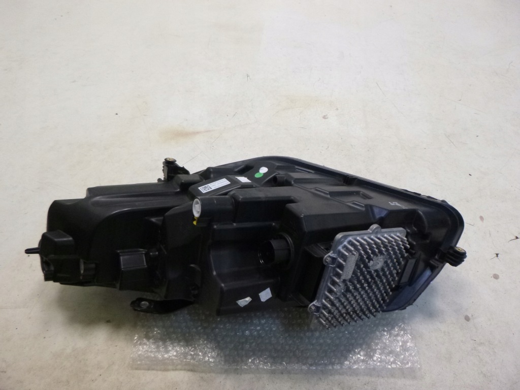 Jaguar оригинальный номер j9c3-13w029-ec фара Доставка