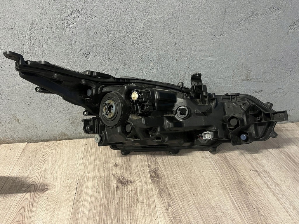 фото №13, Toyota corolla e21 sedan лампа правий лівий перед комплект