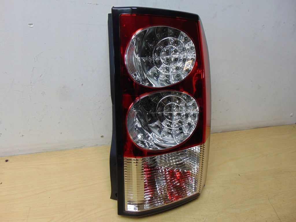 фото №5, Лампа права задня land rover discovery iii iv europa