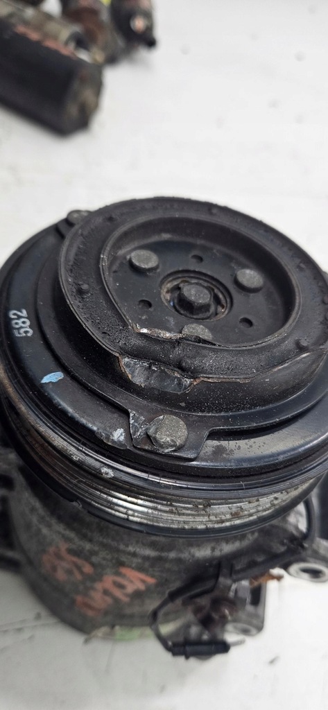 фото №6, Компресор кондиціонера 30742206 volvo s60 2.4 b