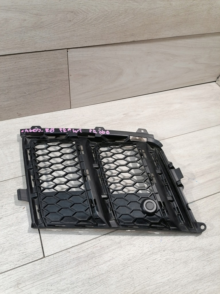 фото №1, Audi r8 решітка бампер правий перед 4s0807684a