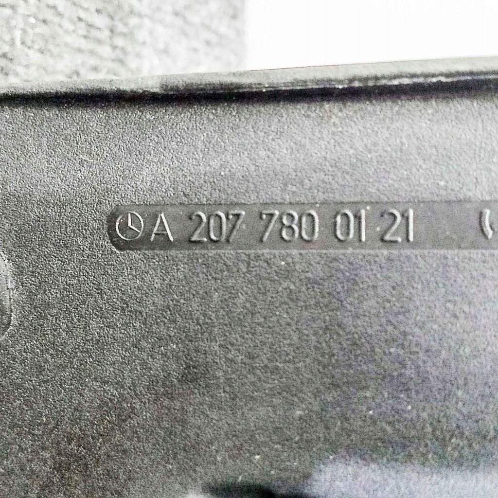 фото №6, Mercedes-benz e a207 2013 люк комплект