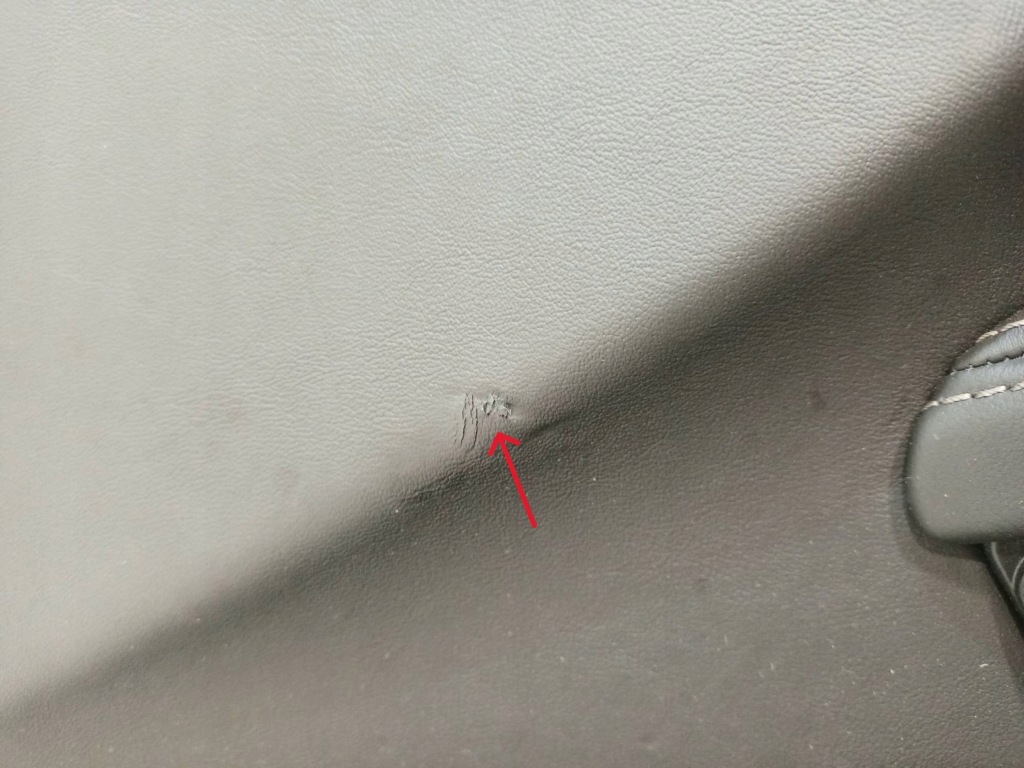 Обшивка двері передніх перед сторона права bmw 8 g15 9461720 Зі Шроту