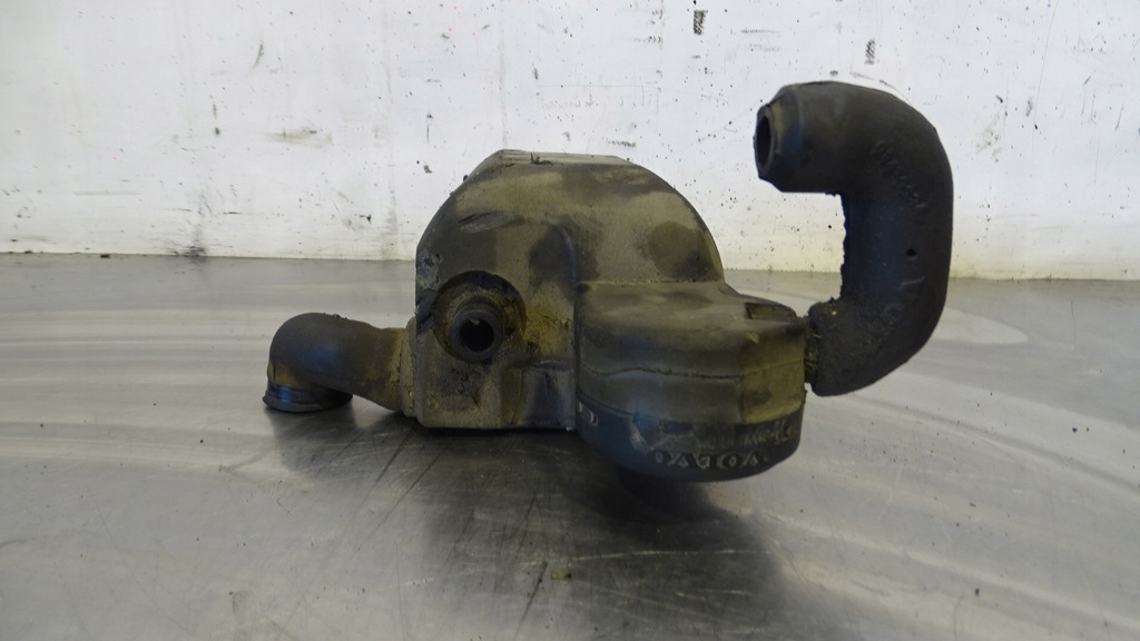 фото №7, Вентиляція картера оливи volvo s60 2.4