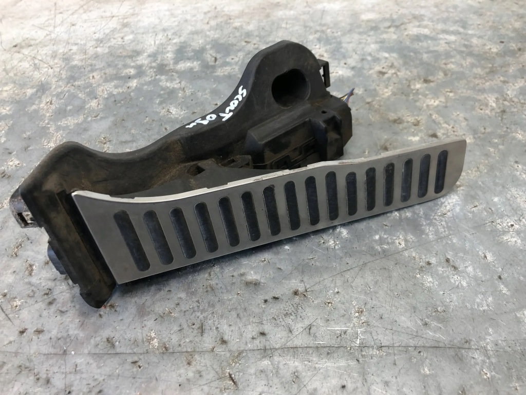 фото №1, Педаль газа потенциометр skoda octavia ii scout 1k1721503n