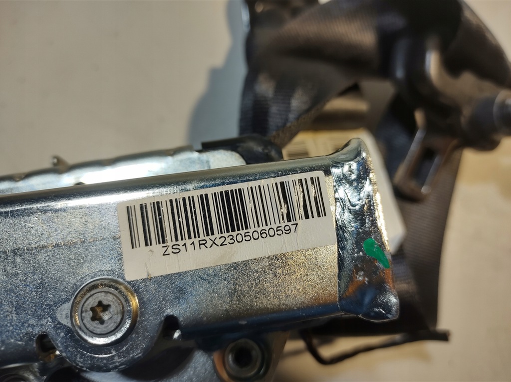 фото №10, Mg zs ev 2023 - pas безопасности правый задняя