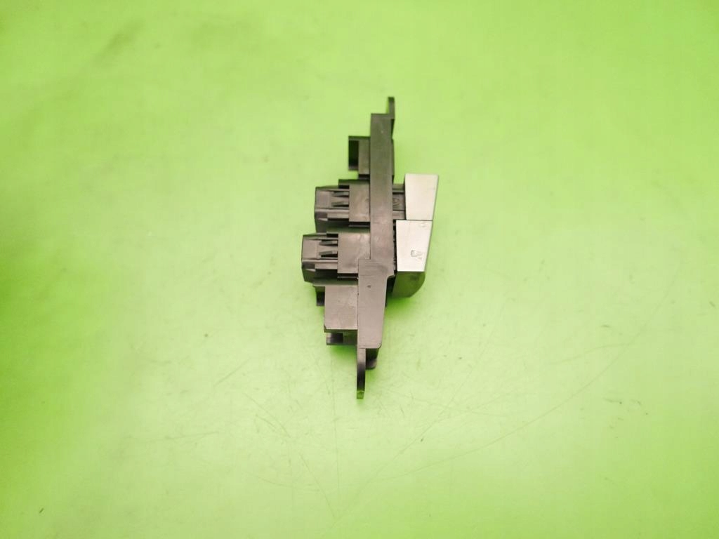 фото №7, Заглушки перемикачів консолі kia carnival i fl