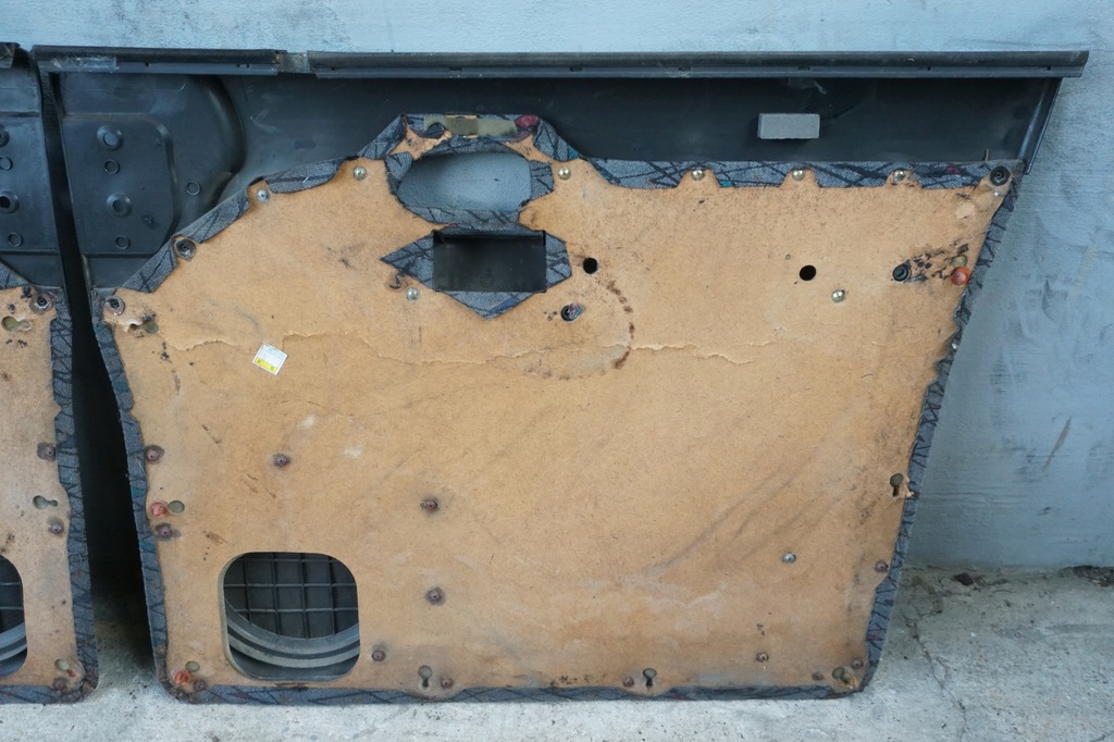 фото №8, Hyundai galloper innovation обшивка обшивки обивка дверь перед комплект