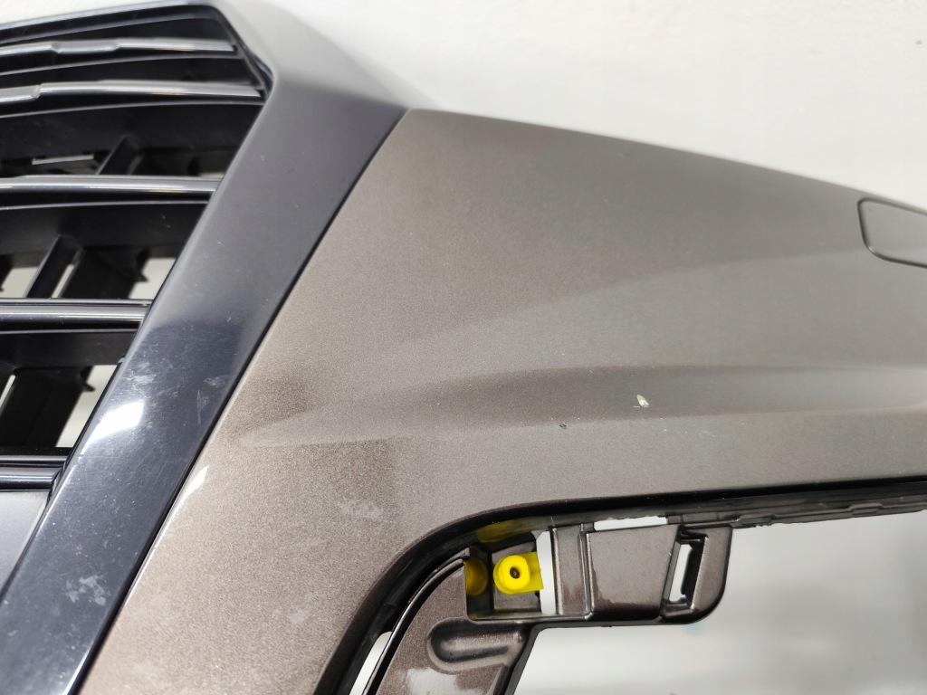 Купить Audi q7 4m s-line дорестайлинг  бампер передок  6pdc омыватель камера ly8s 2019год