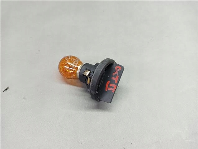 фото №1, Octavia ii lift цоколь поворотник фара