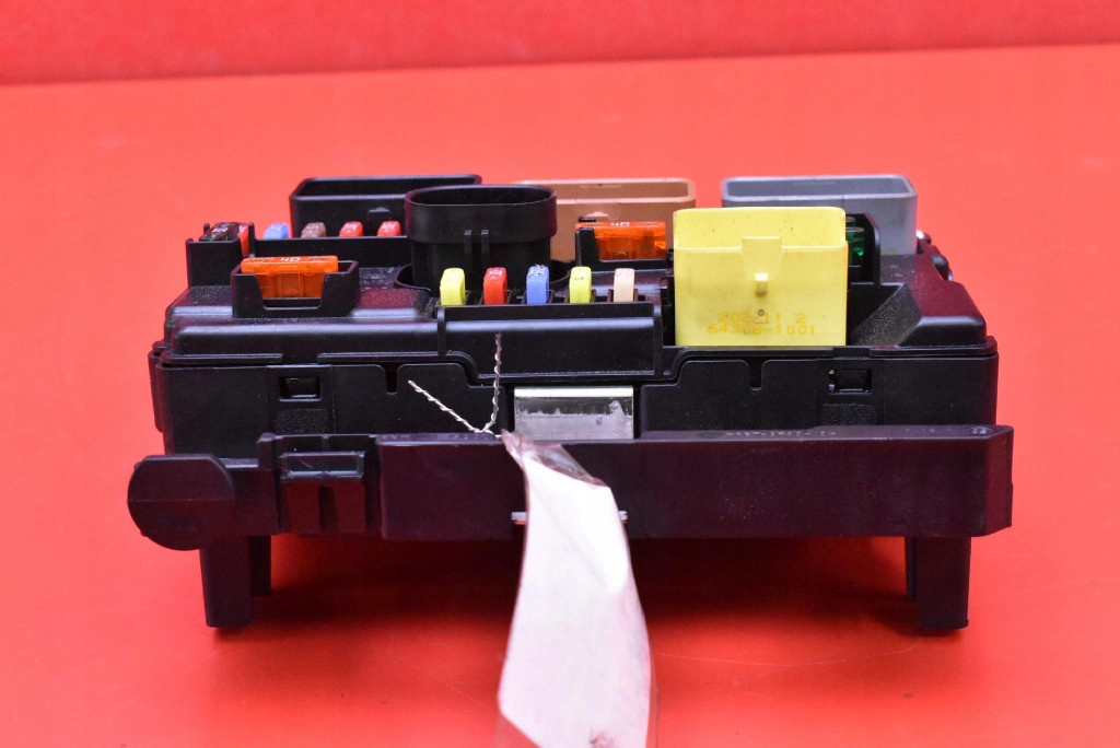 фото №6, Коробка запобіжників bsm 9667199580 citroen c3 picasso 1.6 vti 12-16