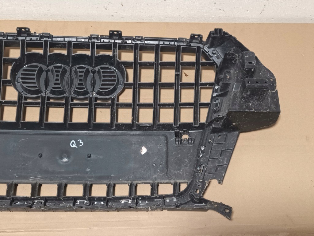 фото №8, Решётка радиатора audi q3 8u решётка радиатора 8u0 2011 - 2014