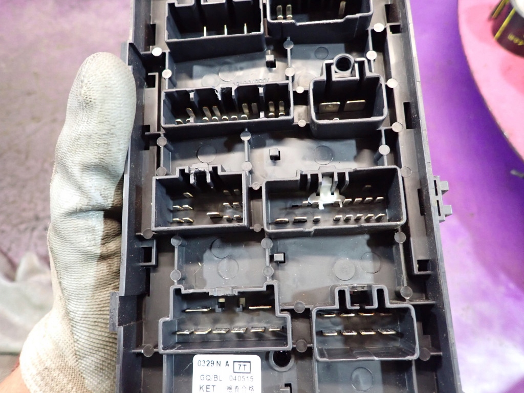 фото №6, Kia sorento i 02- 3,5 v6 g6cu коробка предохранителей 91160-3e020 911603e020