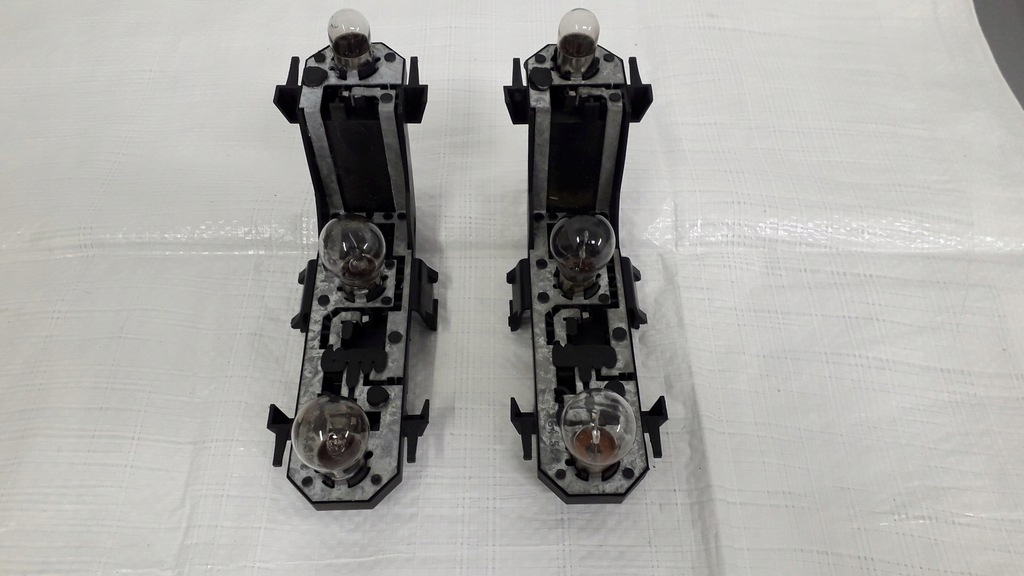 фото №10, Цоколь вкладиш лампи seat alhambra 7m3945257