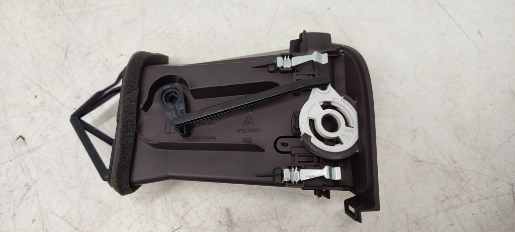 фото №6, Решётка обдув правая левая opel zafira c 2,0 cdti