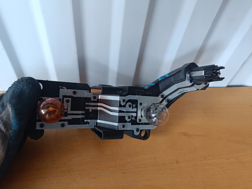 фото №3, Вкладиш лампи задній лівий mini r50 r52 r53 лівий 7165731