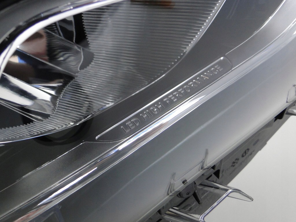 фото №13, Mercedes gla 247 лампа передняя правая led h247