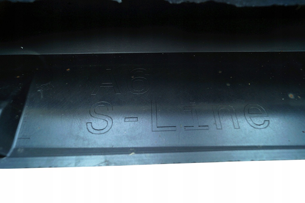 фото №9, Молдинг порог правая audi a6 c7 s-line