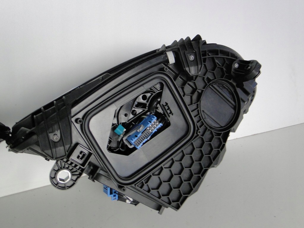 фото №16, Mercedes c klasa 206 w206 лампа левая digital led