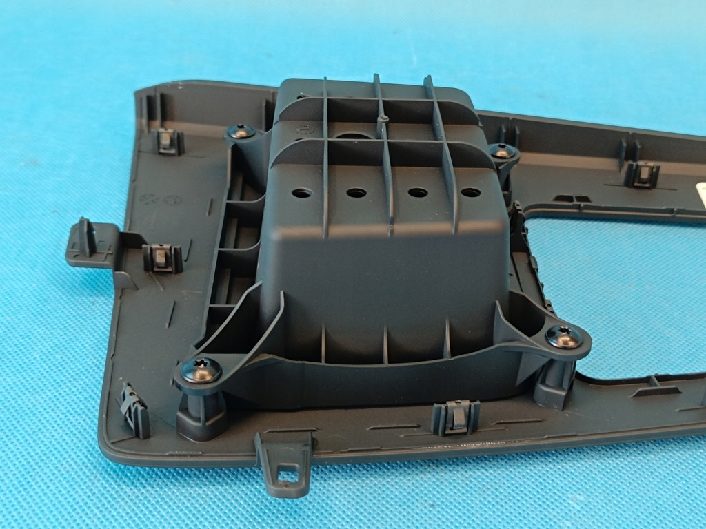 фото №8, Audi q5 fy lift 2.0tdi 150kw 2022r вкладыш рамка туннель 80b864241e 80b863383a