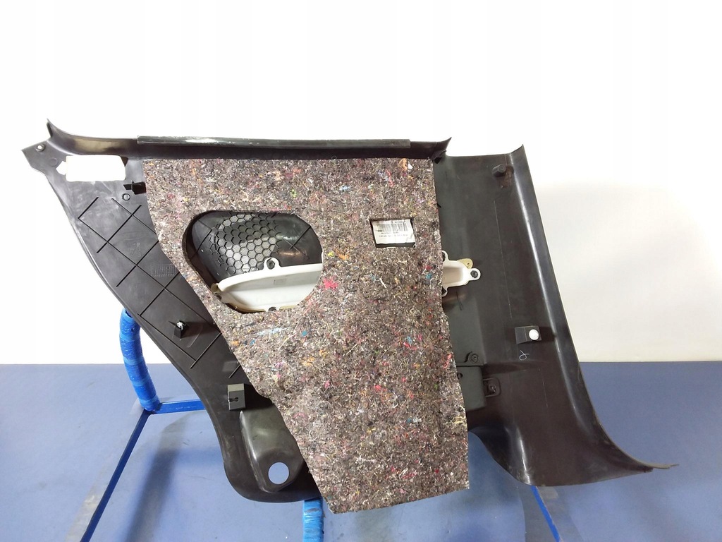 фото №3, Peugeot 307 lift 3d обивка задняя правая