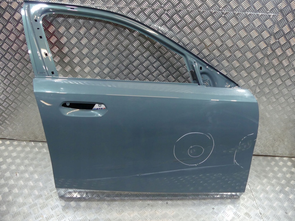 фото №1, Bmw 7' g70 дверь передние правое