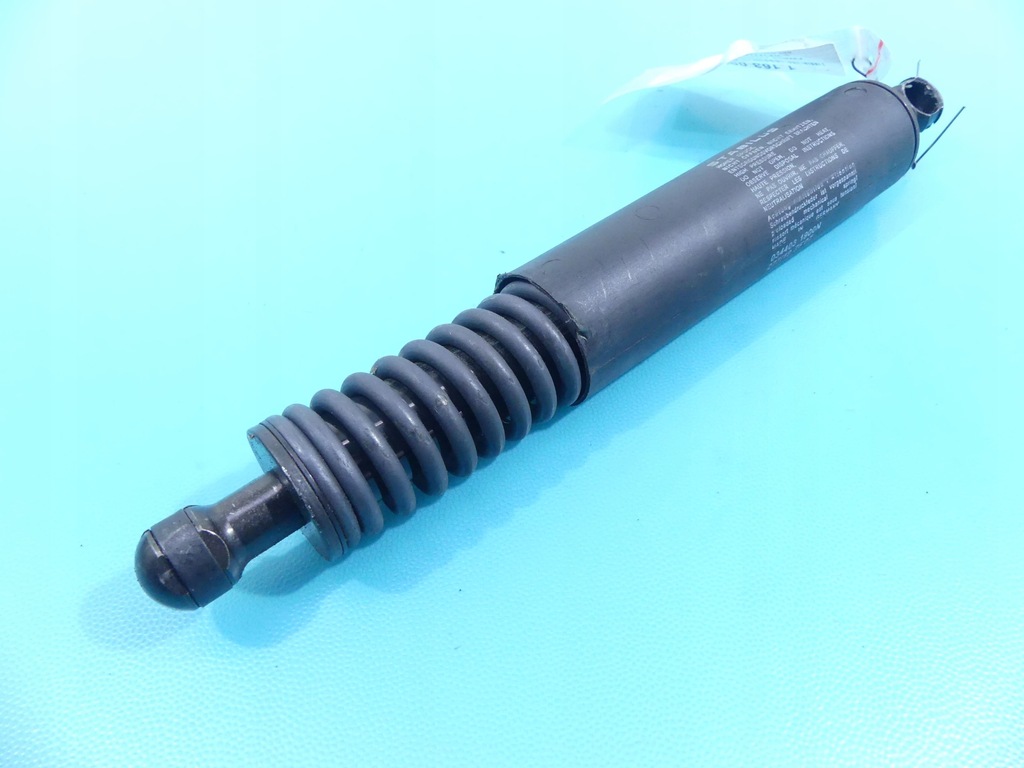 фото №1, Привід кришки задня porsche cayenne i