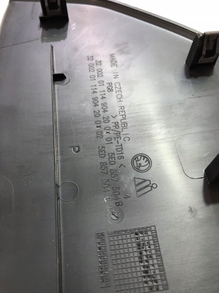 фото №2, Заглушка панели правая octavia iii 5e0857504b