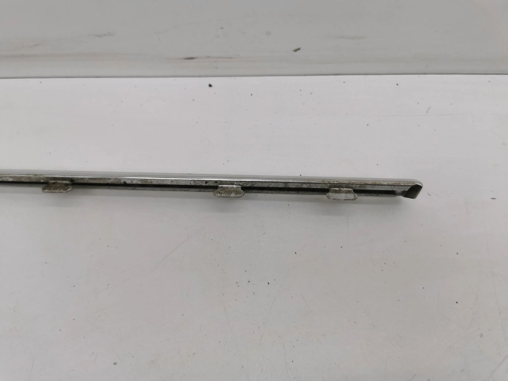 Bmw 5 f10 f11 2013 молдинг стекло боковой 7248805 Недорого