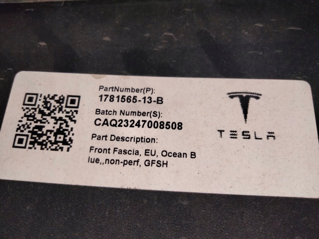 Tesla 3 lift lifting 23- бампер перед передний 1781565-13-b с Разборки