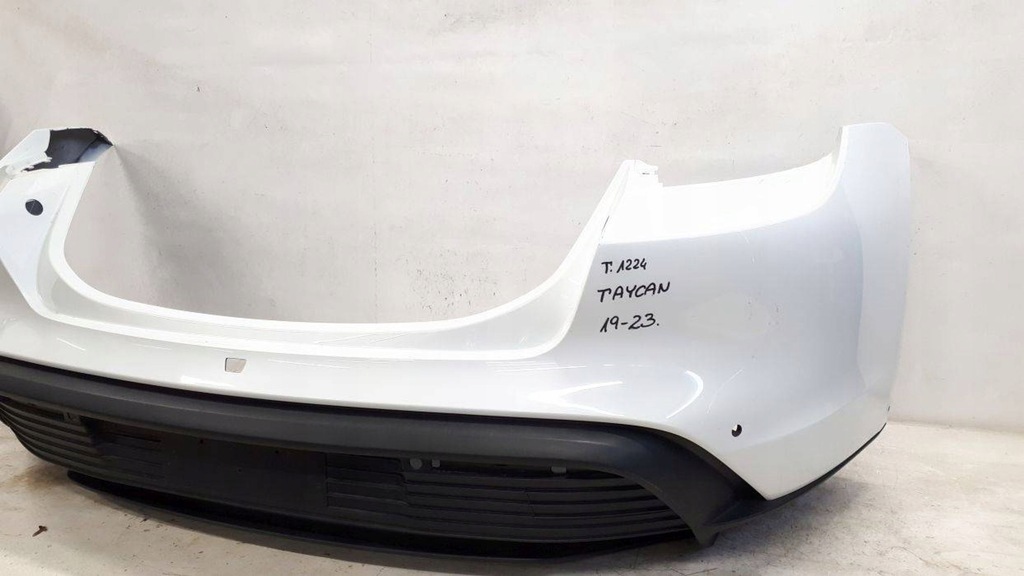 фото №8, Porsche taycan 2019-2023 бампер задня 9j0807421