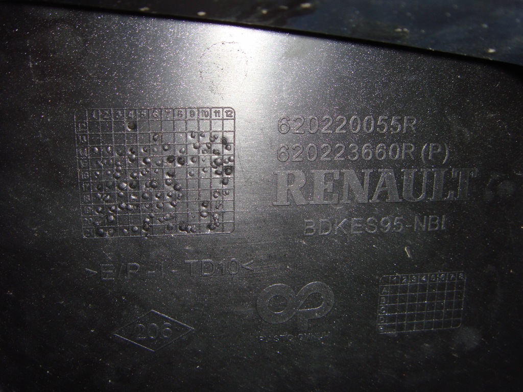 фото №12, Renault megane 3 iii 13- бампер перед передний 620220055r