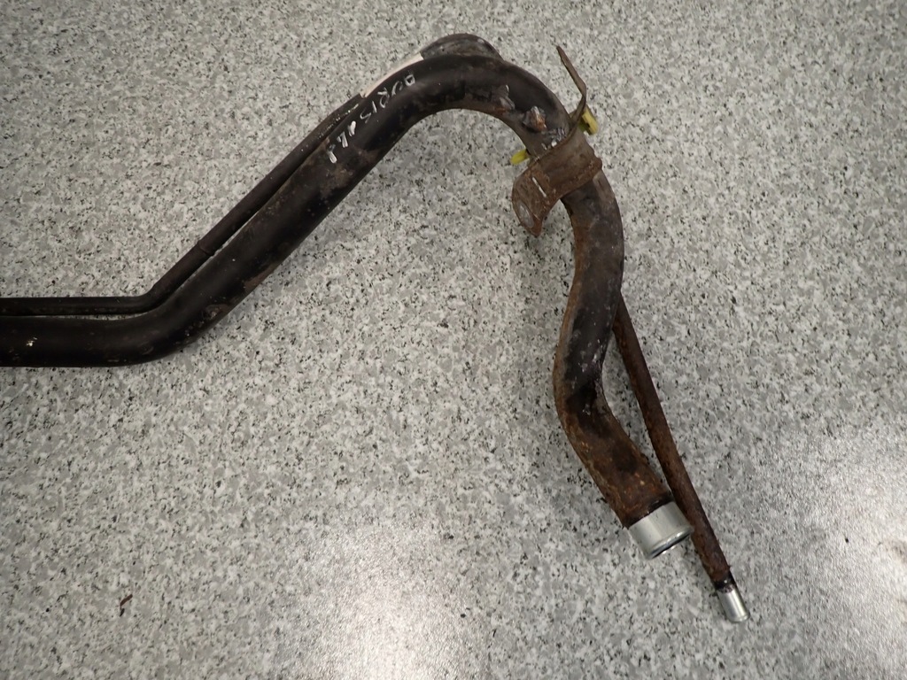 фото №4, Toyota auris 07- 1.4 d4d труба заливної пального