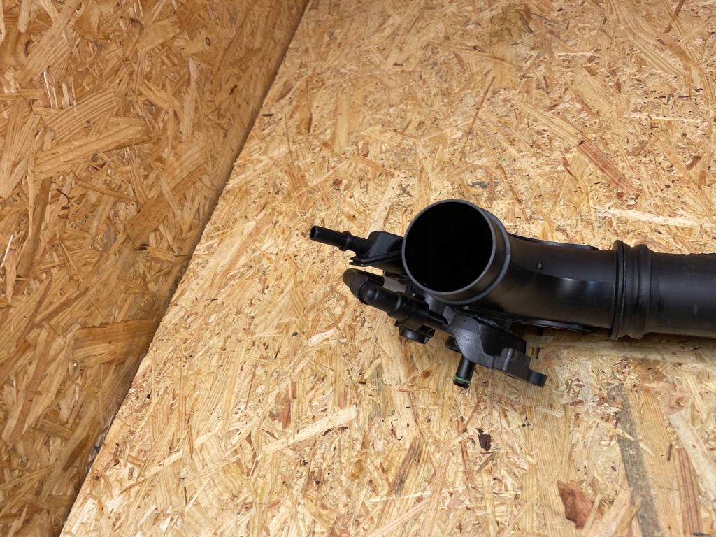 фото №5, Труба шланг канал повітря mercedes gla glb x247 h247 3019082z15