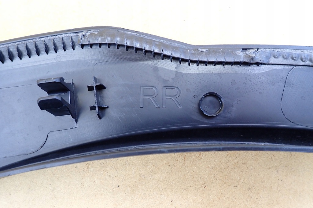 фото №9, Mg zs i 1 17- молдинг захист крила задня задня права 10646894 rh оригінальний номер