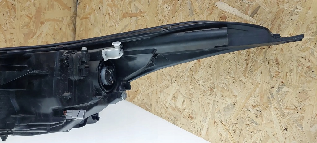 фото №13, Toyota c-hr 2018 лампы передние