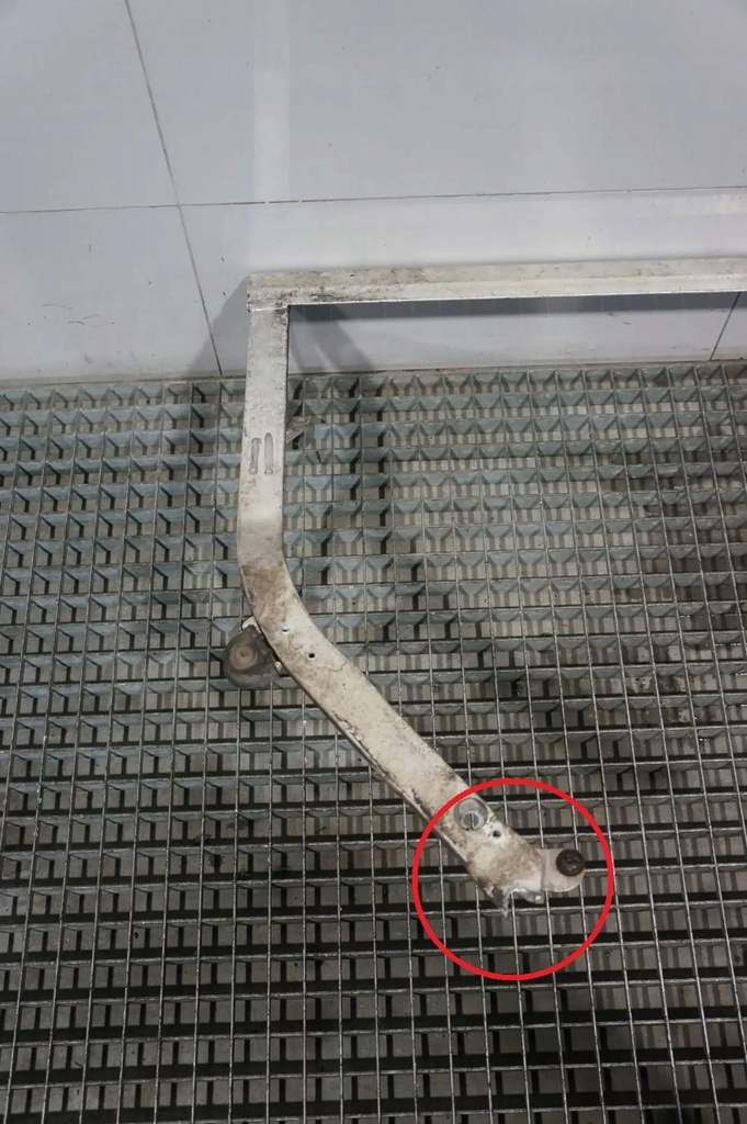 фото №9, Рама кронштейн поперечина передний зона деформации audi tt 8j перед