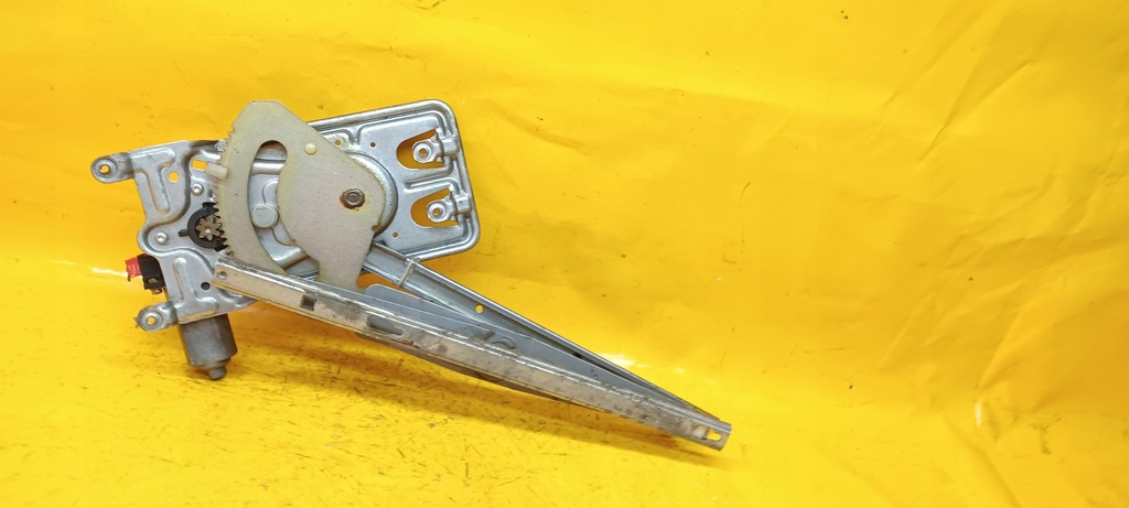 фото №12, Подъемник стекло el.lewy задняя chrysler 300m 4574106