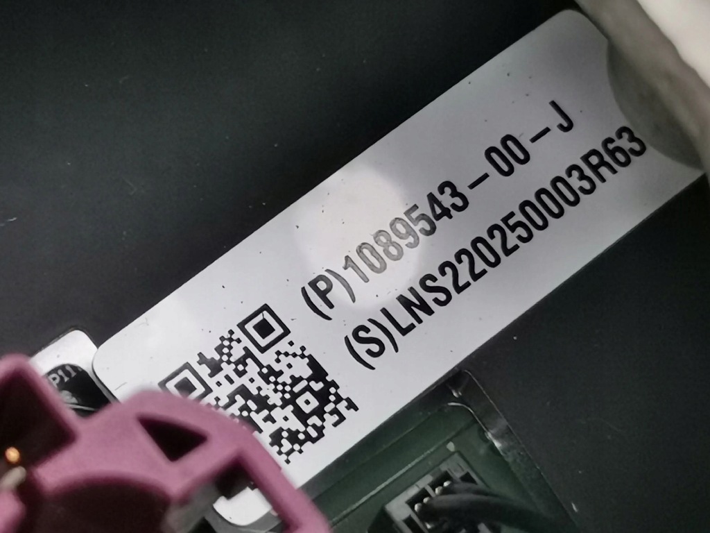 фото №7, Tesla model 3 2022 панелі керування, перемикачі