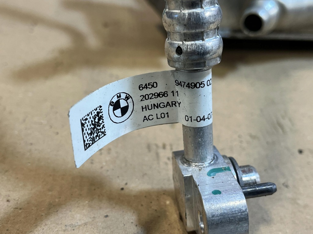 Купити Bmw i4 g26 конденсатор осушувач кондиціонера 9476767 9474905