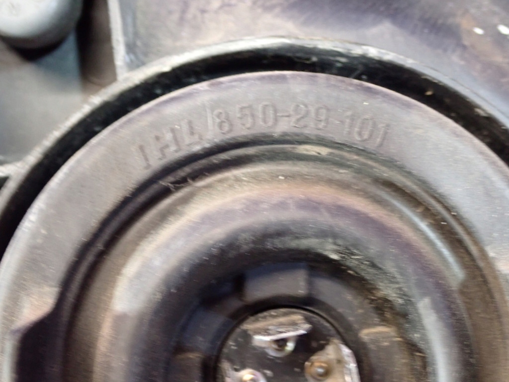 фото №9, Hyundai matrix 01-05 лампа перед права фара правий