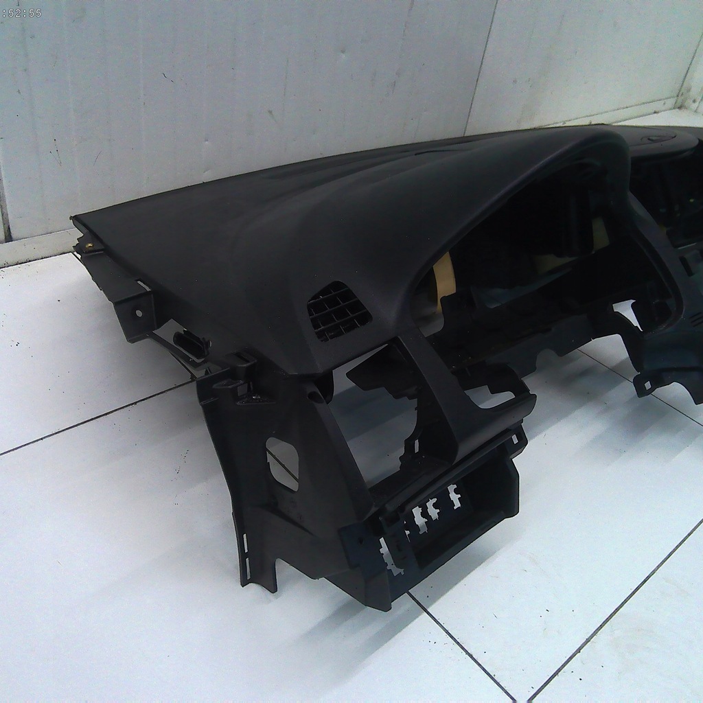 фото №8, Приборная панель приборная mitsubishi grandis 2006