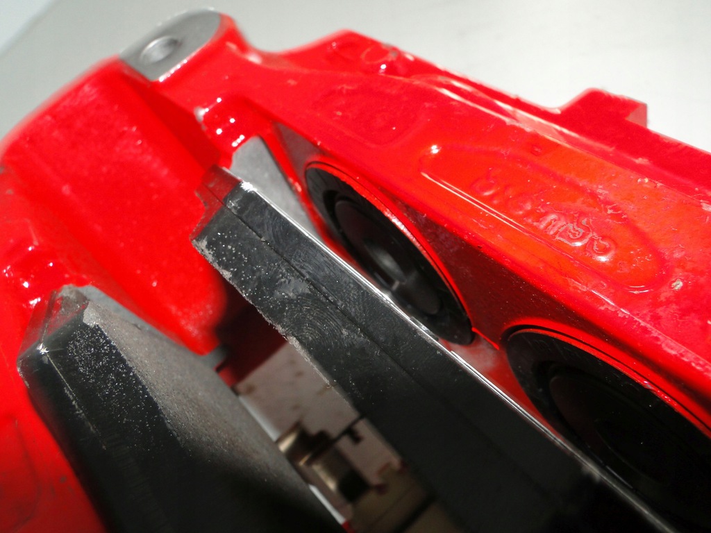 фото №13, Mercedes суппорт тормозной передний перед brembo gla 247 h247 35 amg комплект