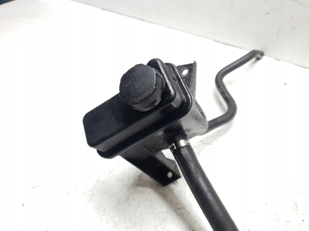 фото №5, Бачок усилителя volvo v40