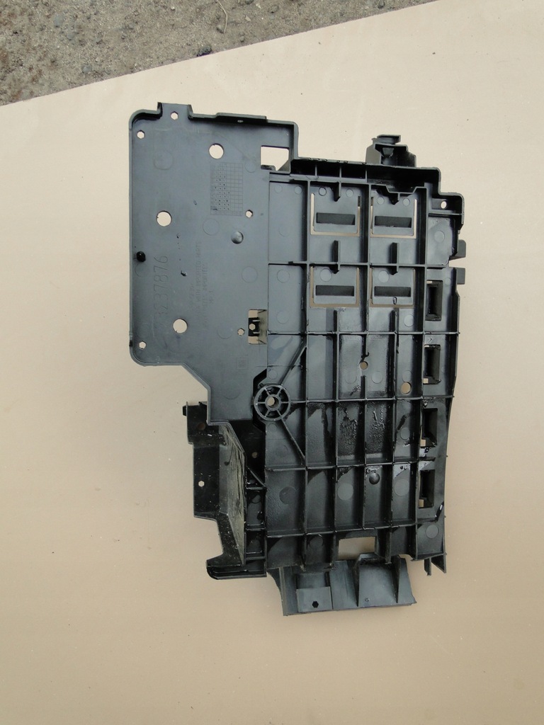 фото №7, Chevrolet colorado gmc canyon основание аккумулятор